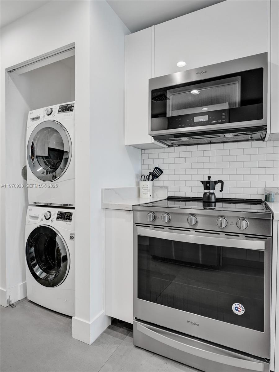 LAUDERDALE - Residential