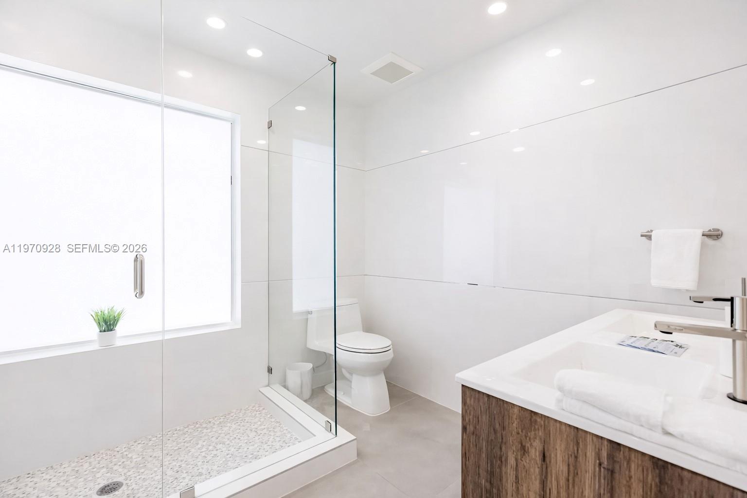 LAUDERDALE - Residential