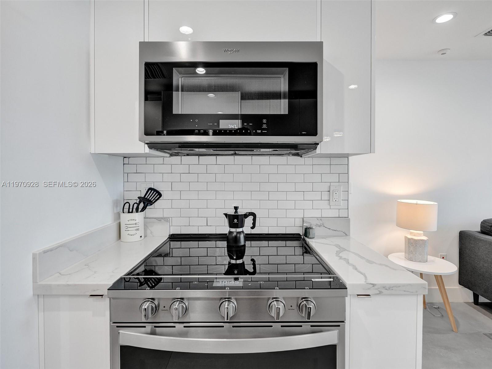 LAUDERDALE - Residential