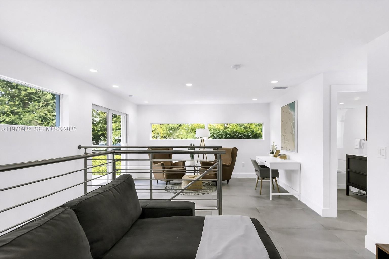 LAUDERDALE - Residential