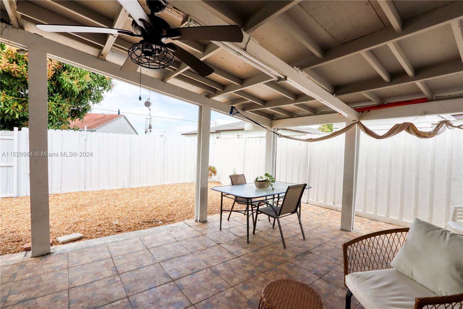 LIME GROVE GARDENS - Residential