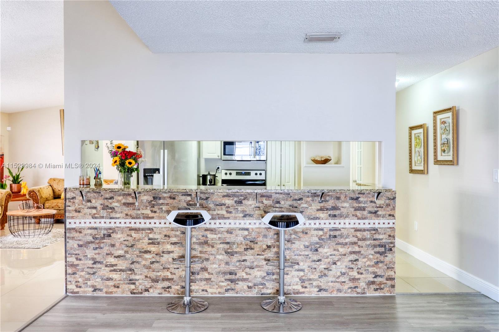LIME GROVE GARDENS - Residential