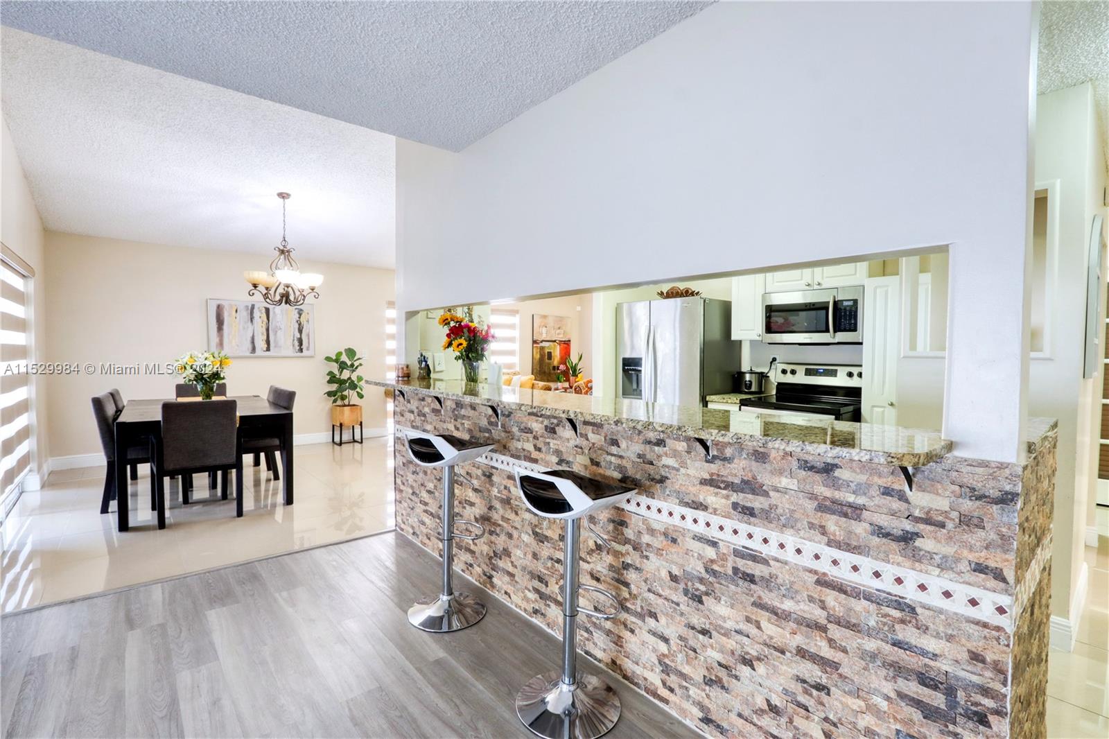 LIME GROVE GARDENS - Residential