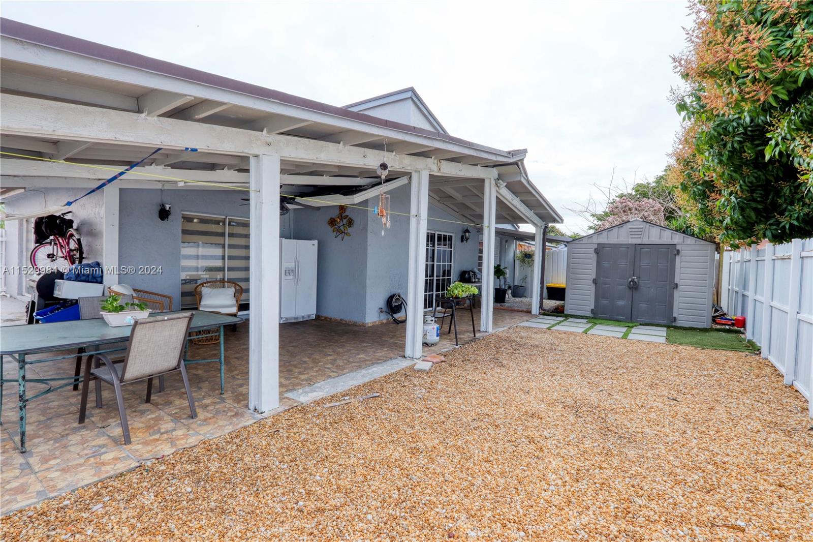 LIME GROVE GARDENS - Residential