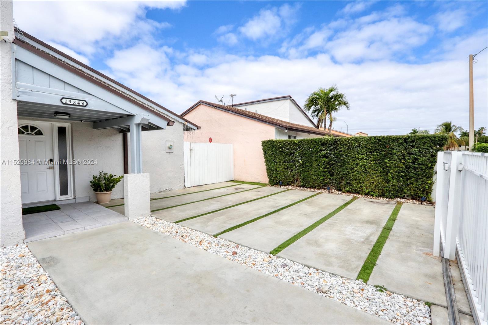 LIME GROVE GARDENS - Residential