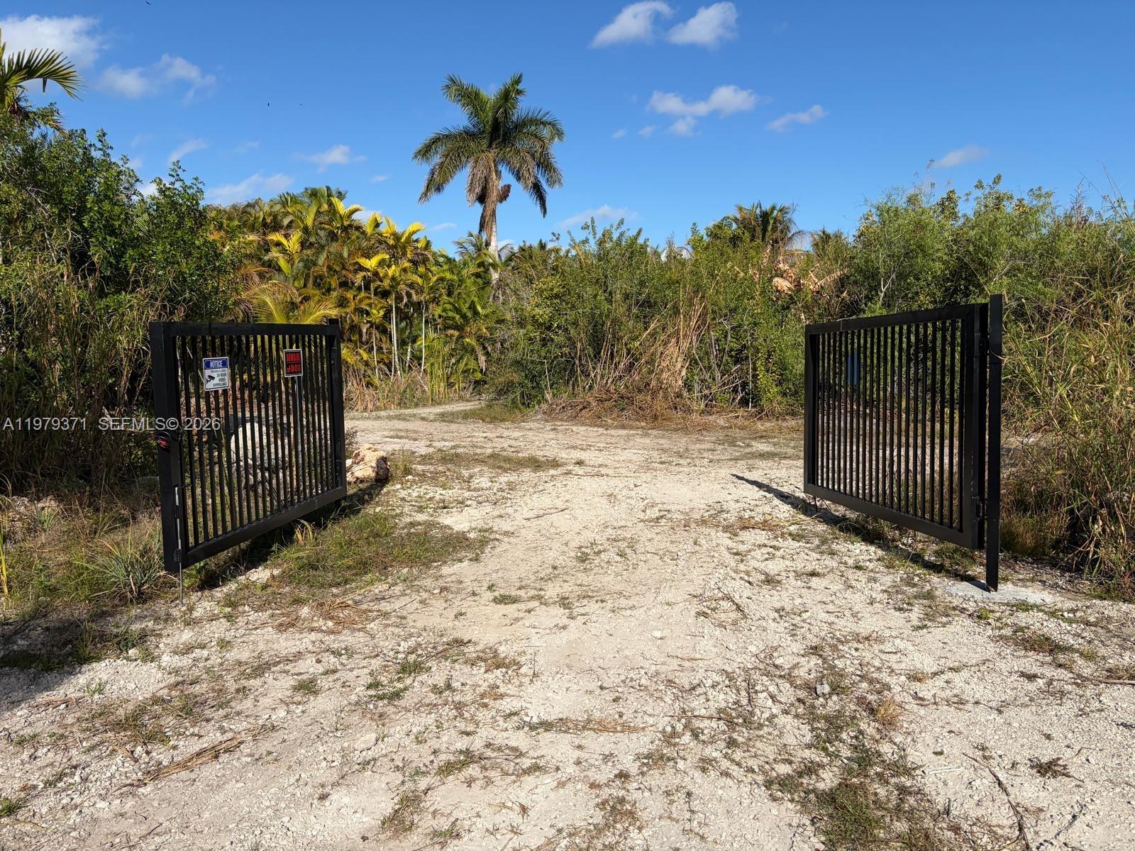 406 St & 212 Avenue 406 St & 212 Avenue