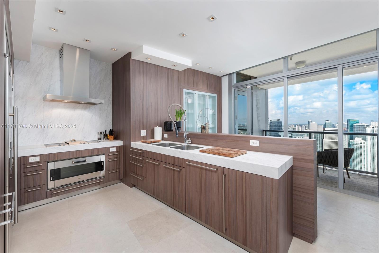 MILLENNIUM TOWER RESIDENC - Residential