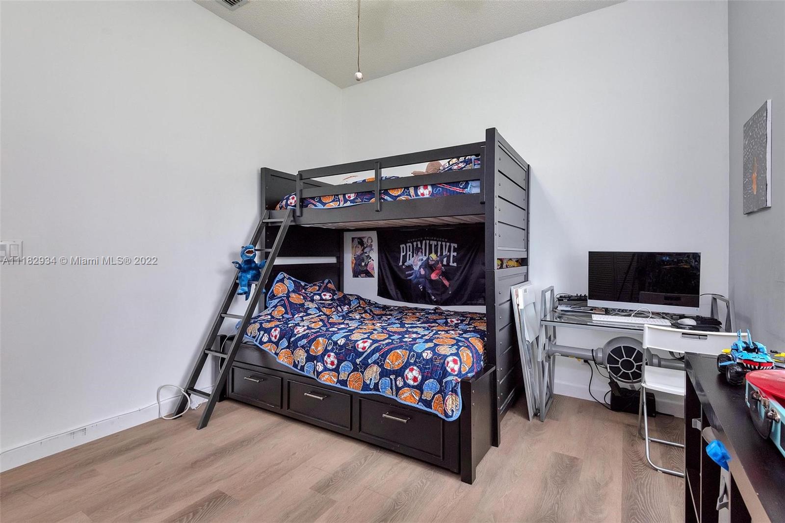 SILVER LAKES AT PEMBROKE - Residential