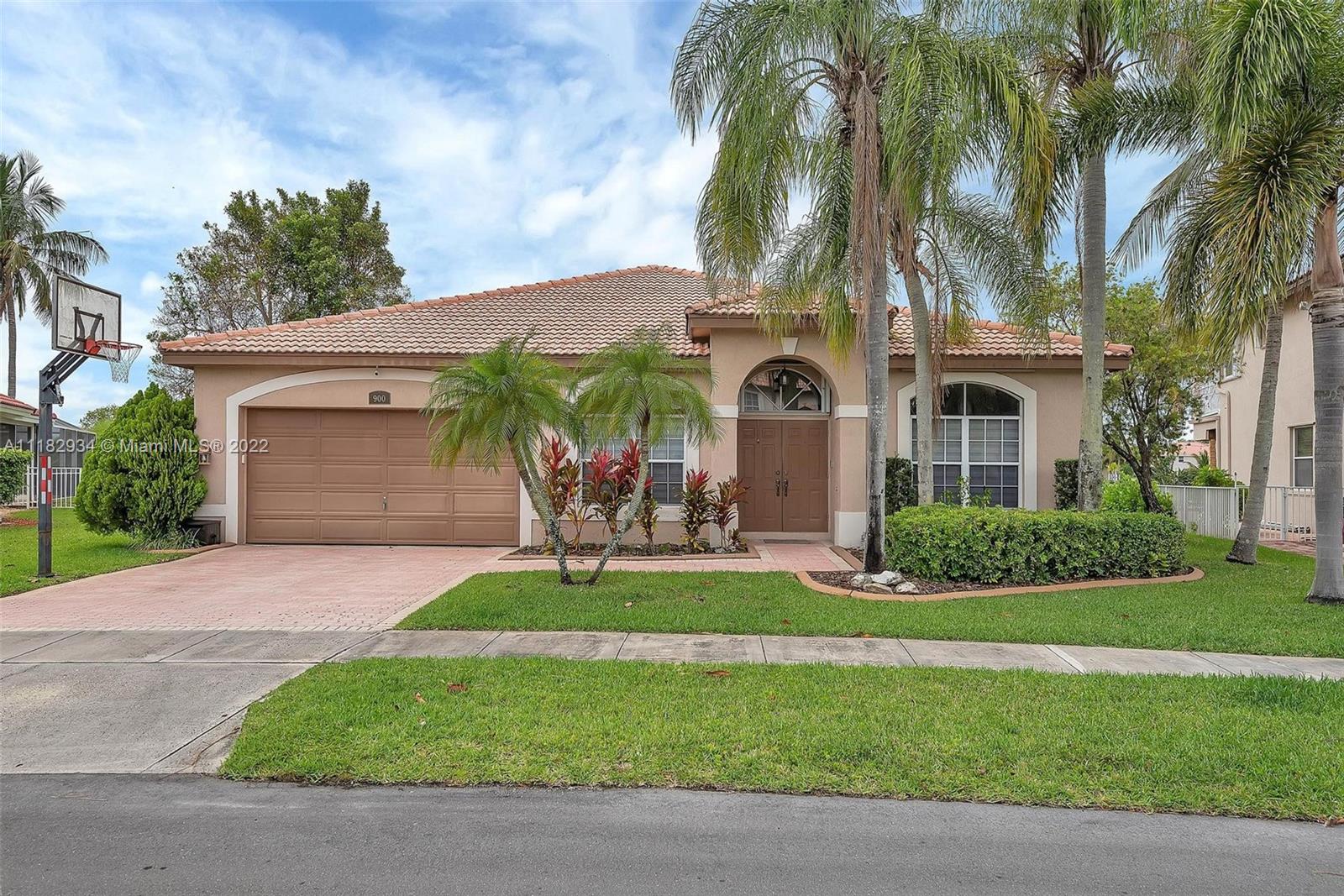 SILVER LAKES AT PEMBROKE - Residential