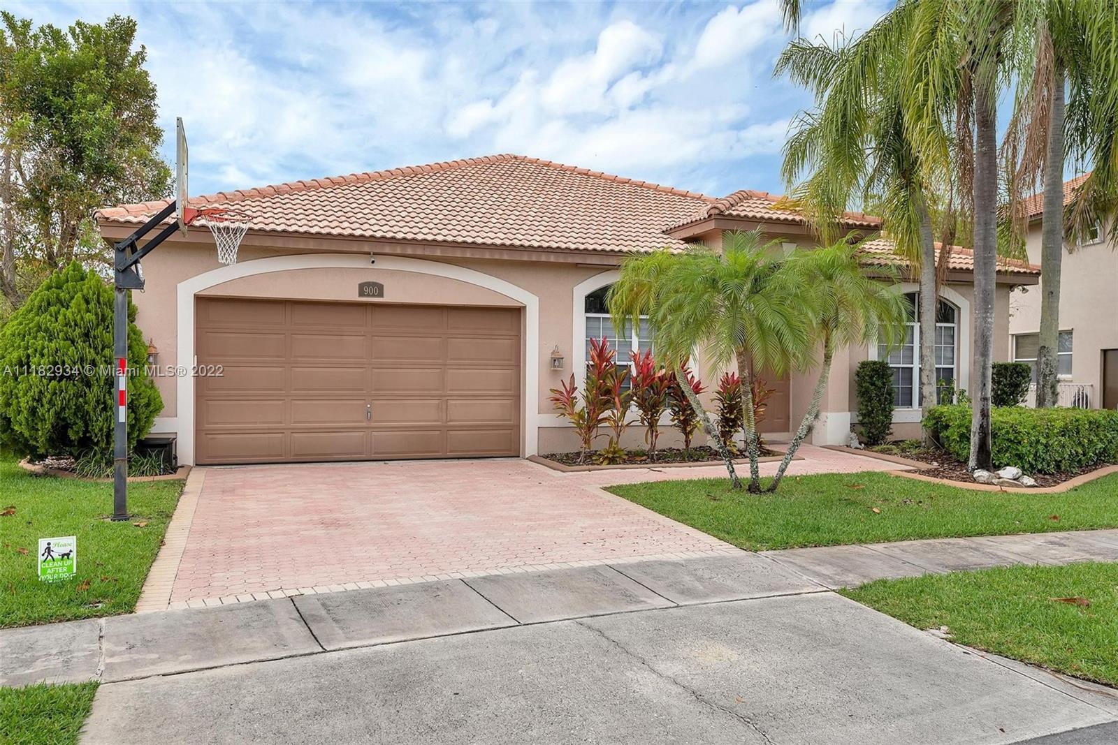 SILVER LAKES AT PEMBROKE - Residential