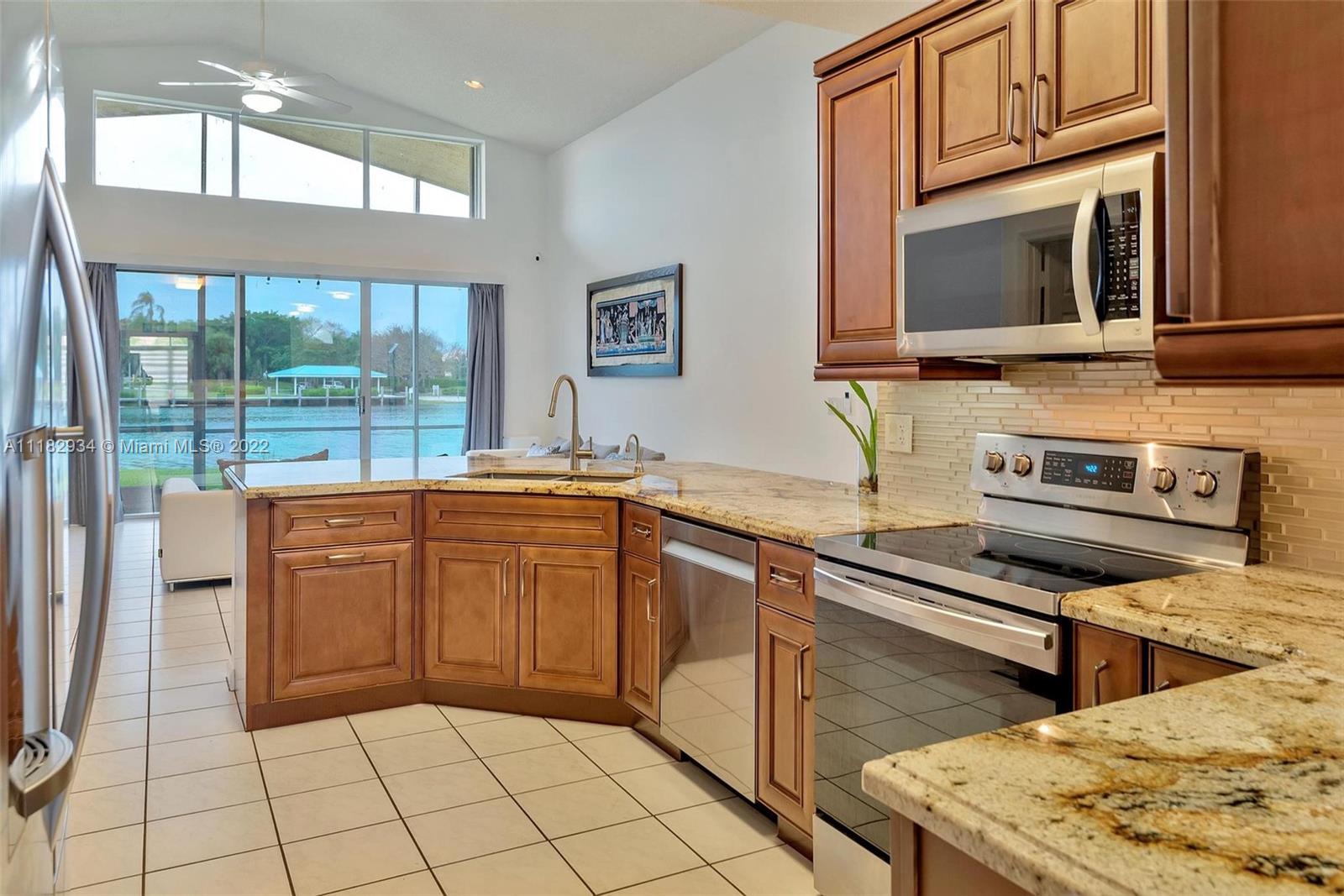 SILVER LAKES AT PEMBROKE - Residential