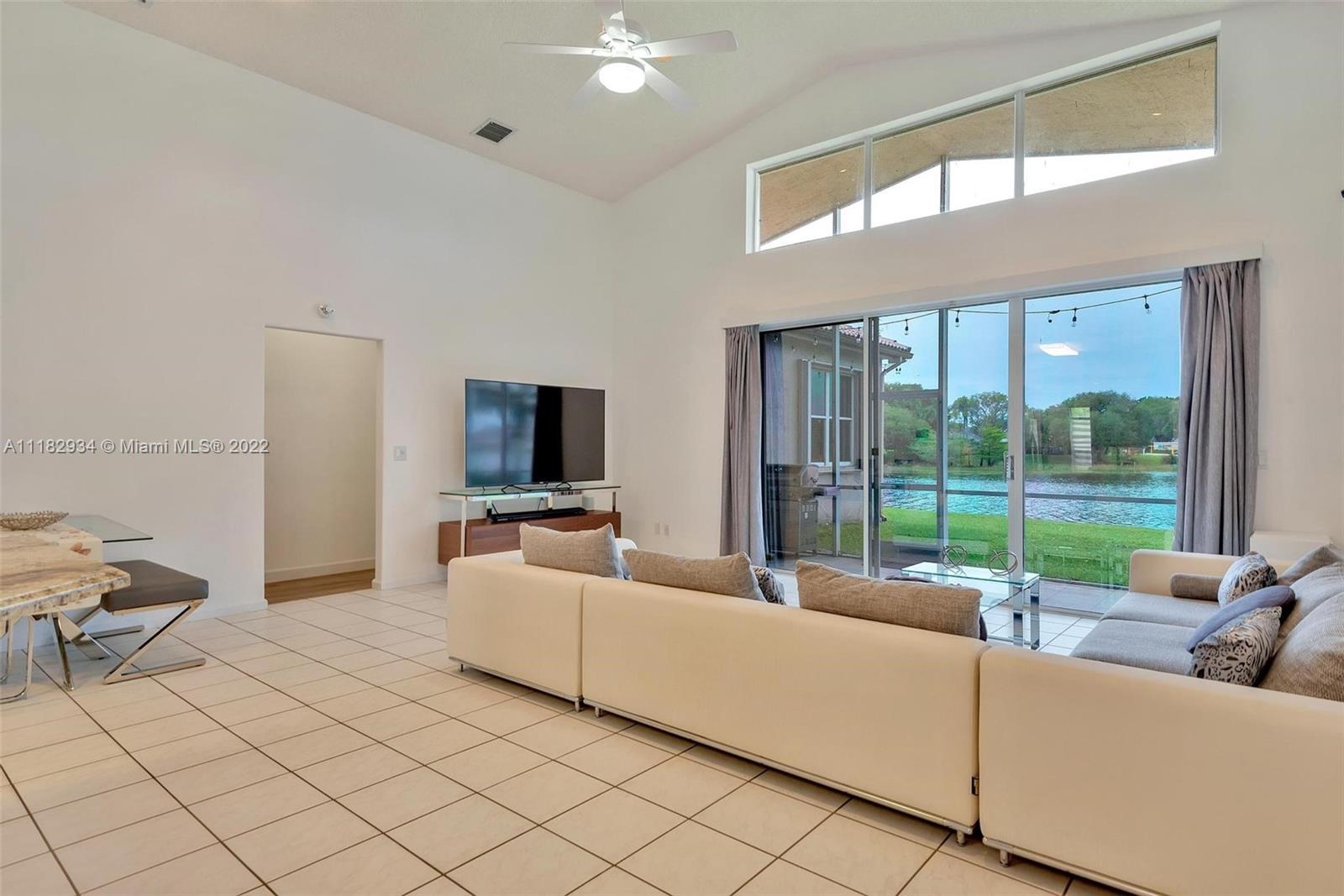 SILVER LAKES AT PEMBROKE - Residential