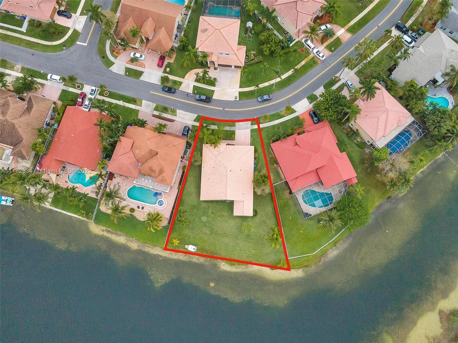 SILVER LAKES AT PEMBROKE - Residential