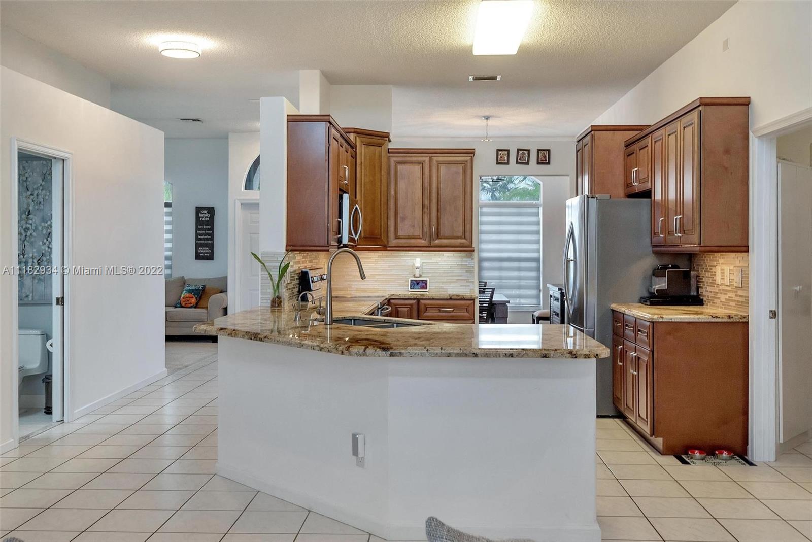 SILVER LAKES AT PEMBROKE - Residential