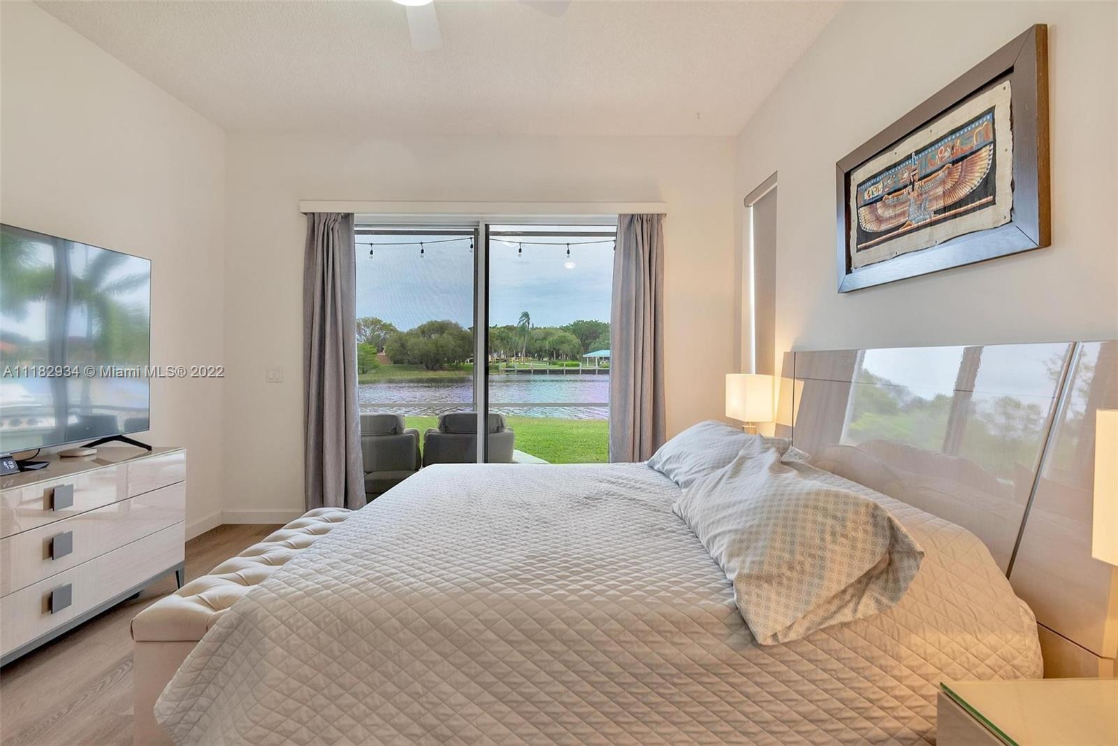 SILVER LAKES AT PEMBROKE - Residential