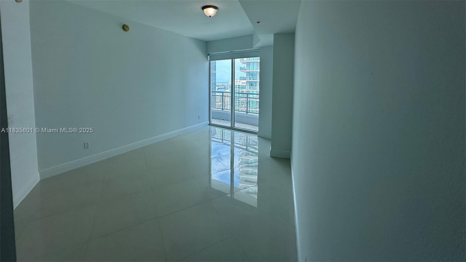 INFINITY AT BRICKELL COND - Residential Lease