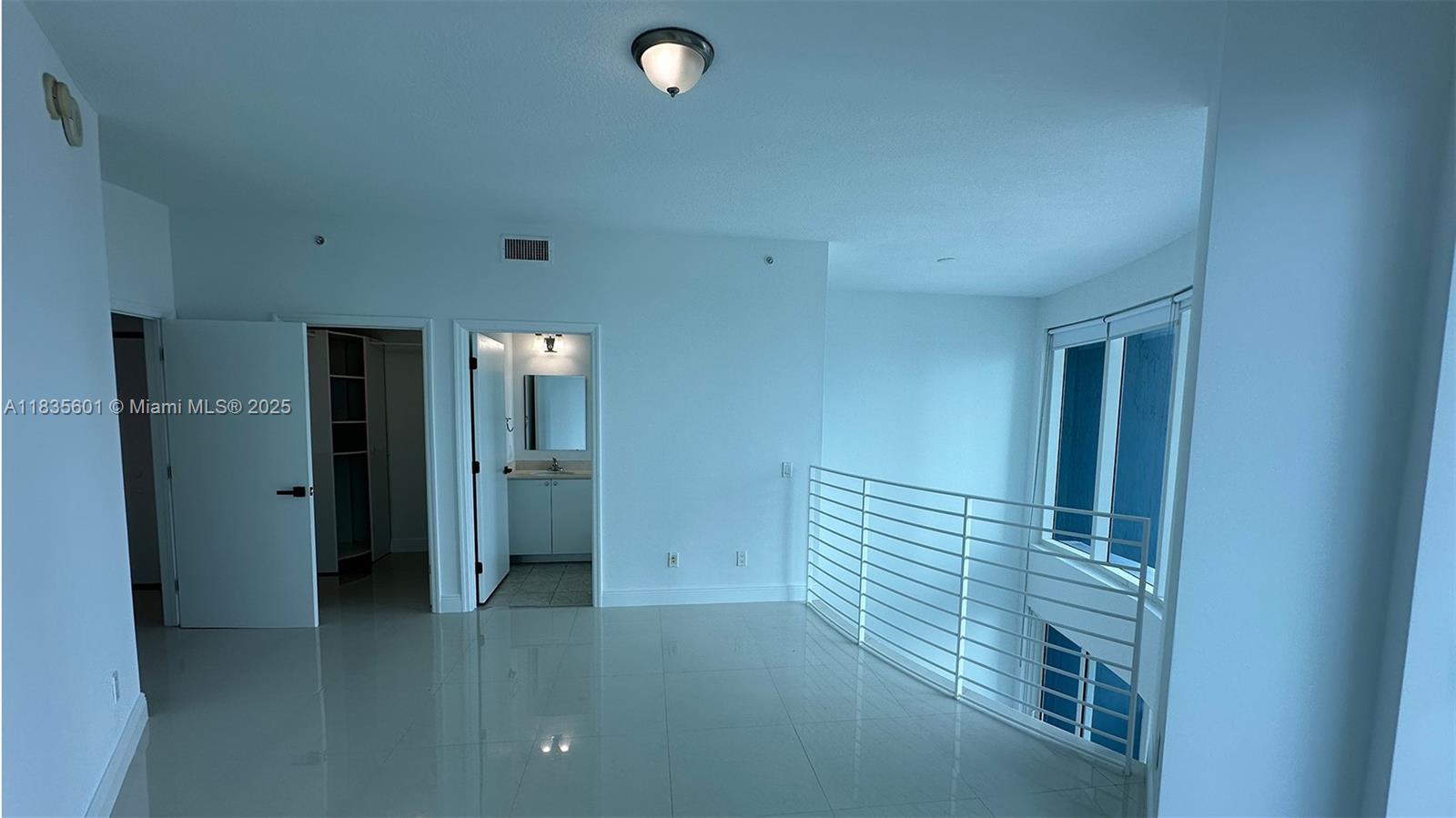 INFINITY AT BRICKELL COND - Residential Lease
