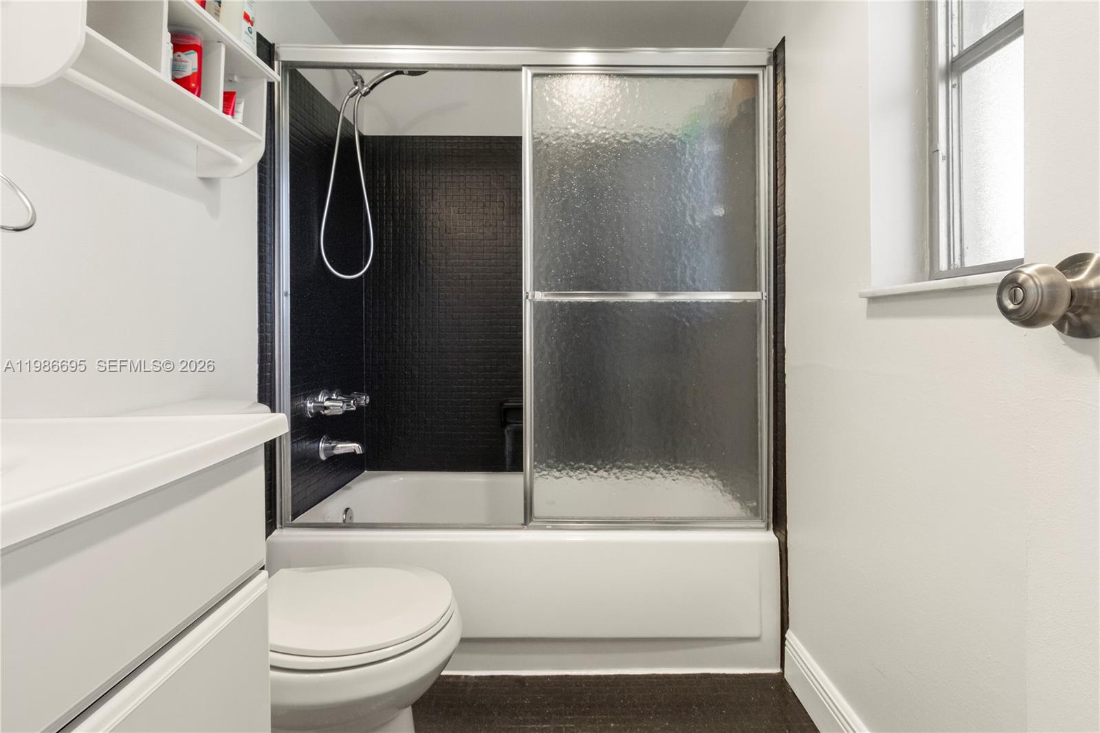 VILLAGES OF ORIOLE ABBEY - Residential