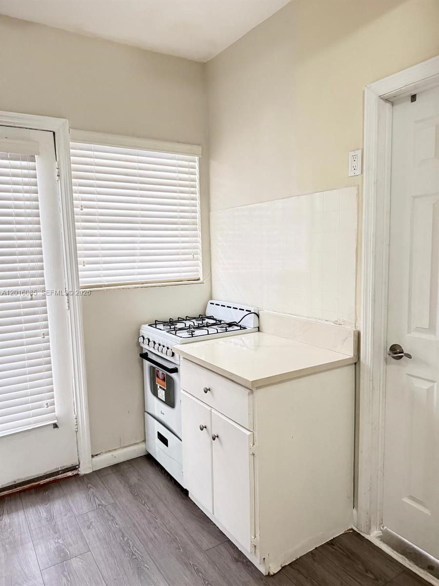 1005 MERIDIAN CONDO - Residential