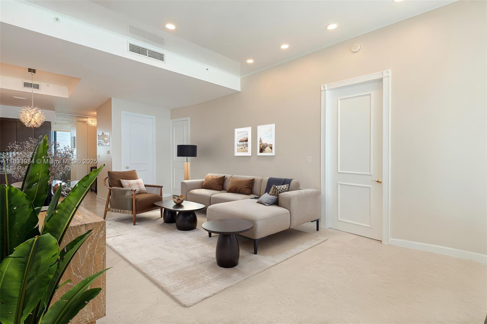 TRUMP PALACE CONDO - Residential