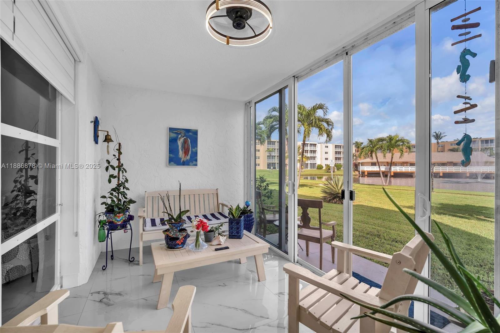 MEADOWBROOK LAKES CONDO - Residential