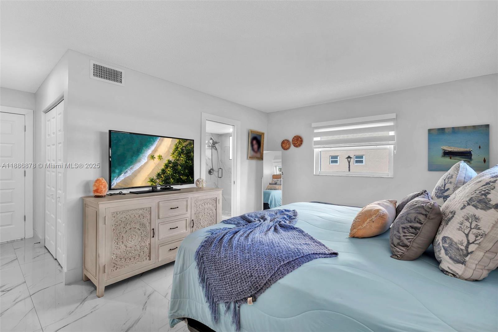 MEADOWBROOK LAKES CONDO - Residential