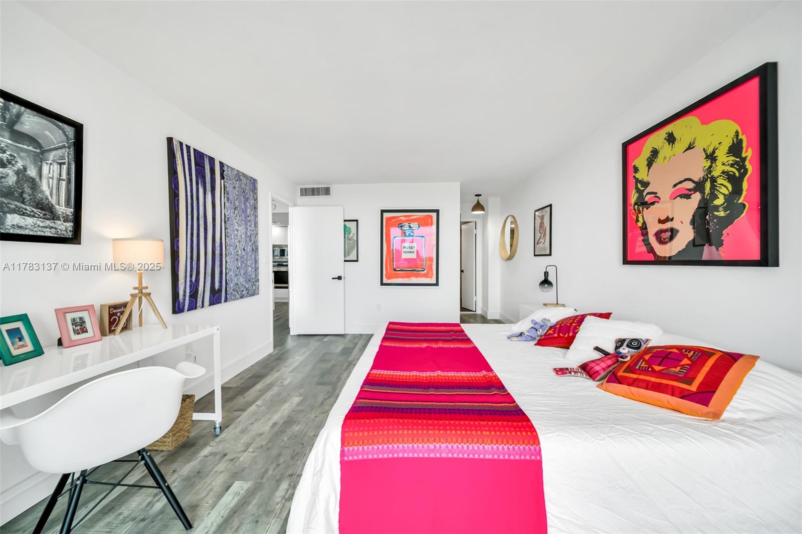 HARDING HALL CONDOMINIUM - Residential