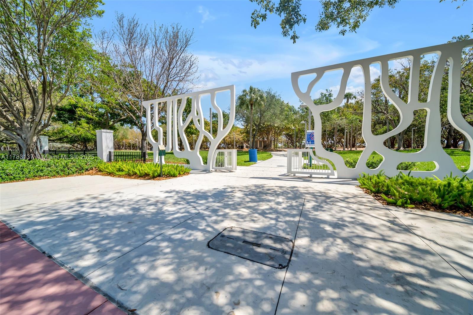 HARDING HALL CONDOMINIUM - Residential