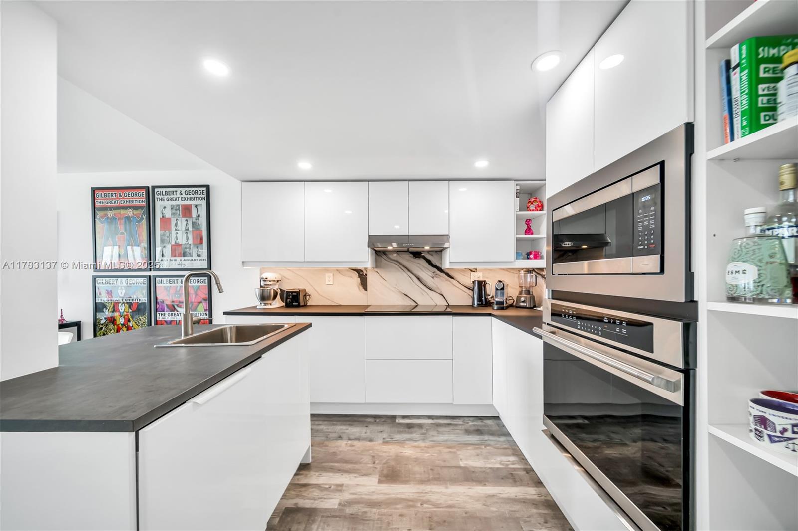 HARDING HALL CONDOMINIUM - Residential