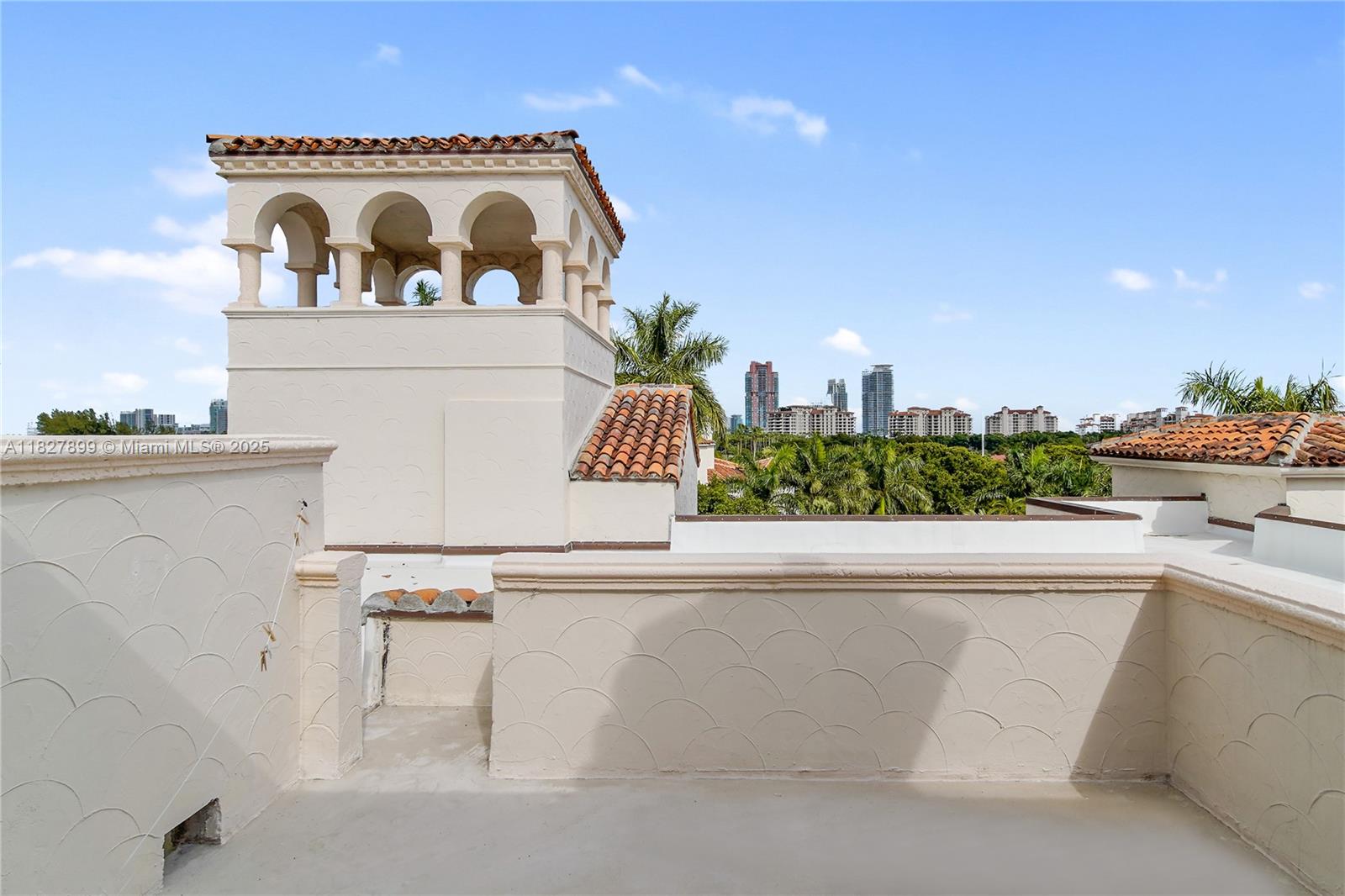 2443 Fisher Island Dr 5403