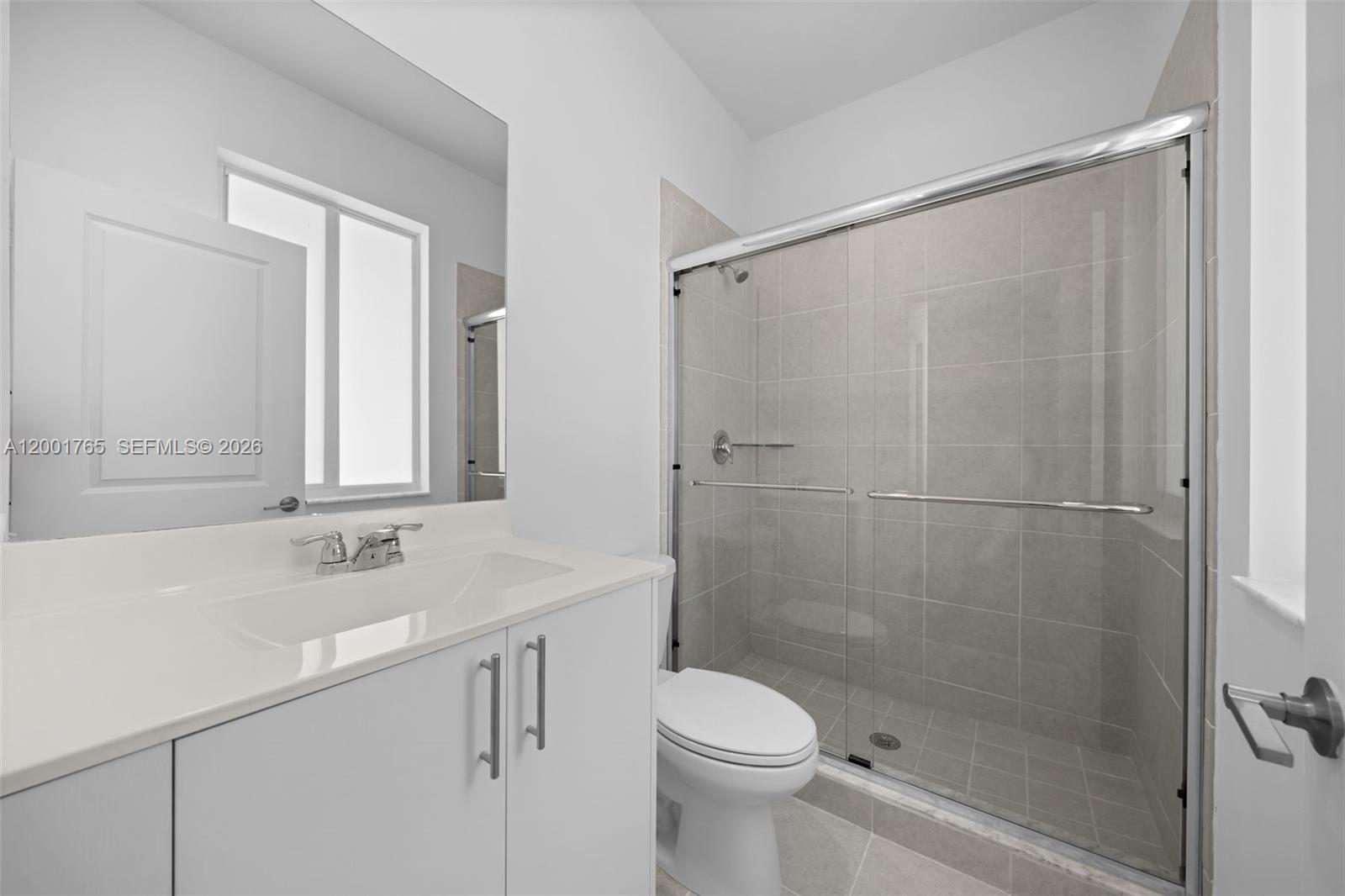 TERRA SOL - Residential Lease