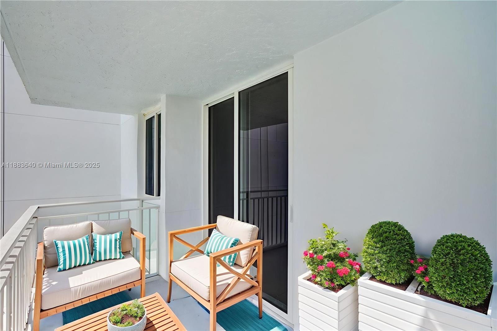 MADISON DOWNTOWN CONDO - Residential