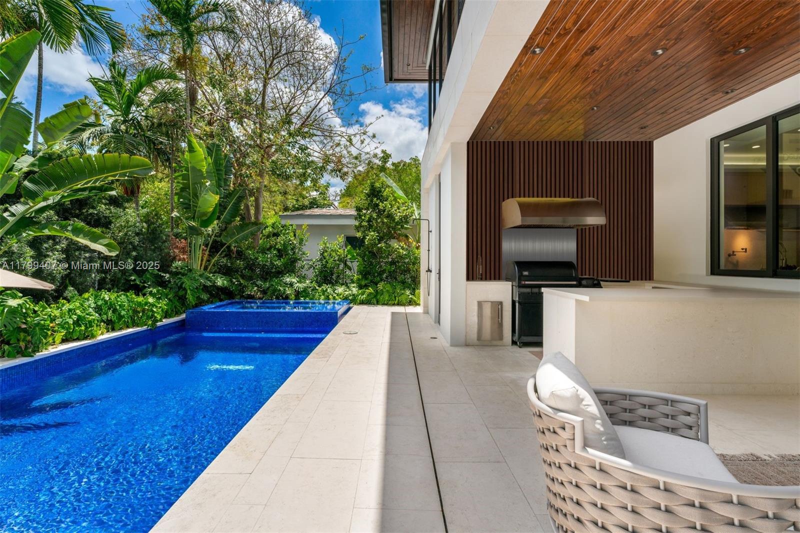 BRICKELL HAMMOCK UN 1 - Residential