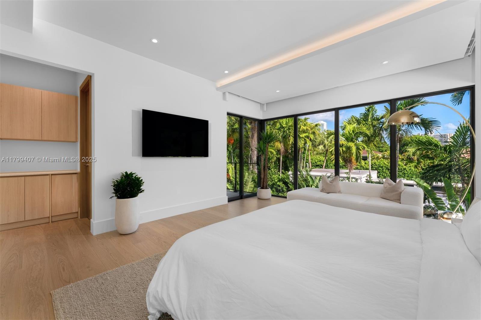 BRICKELL HAMMOCK UN 1 - Residential