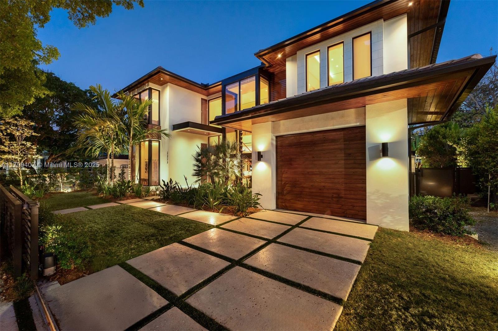 BRICKELL HAMMOCK UN 1 - Residential