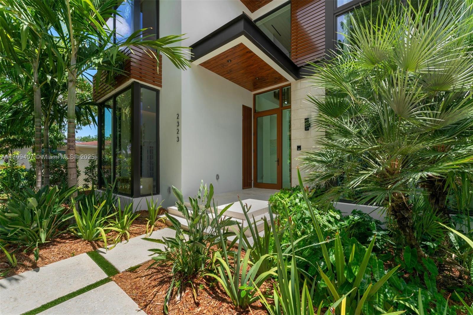 BRICKELL HAMMOCK UN 1 - Residential