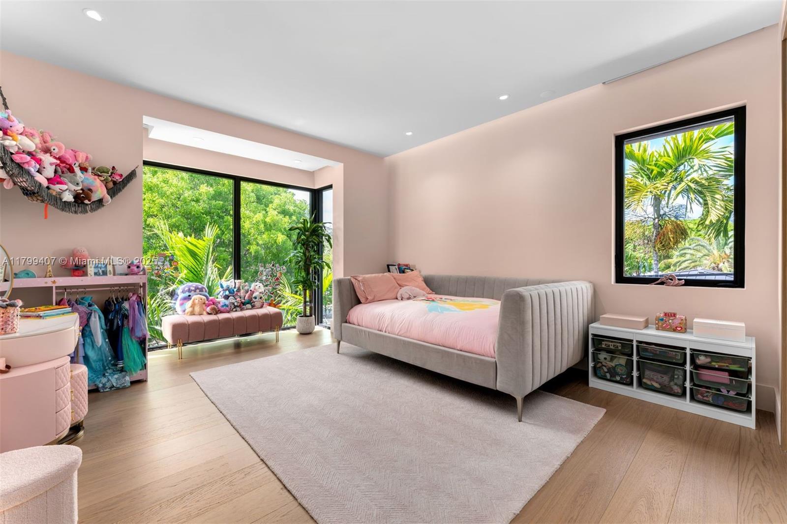 BRICKELL HAMMOCK UN 1 - Residential