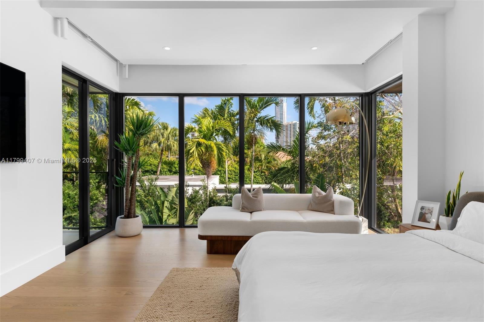 BRICKELL HAMMOCK UN 1 - Residential