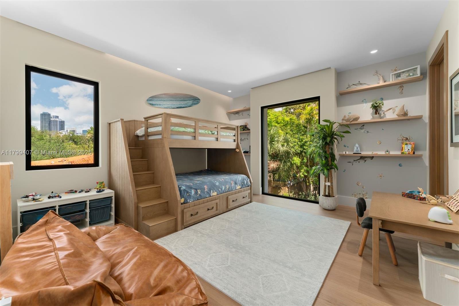 BRICKELL HAMMOCK UN 1 - Residential