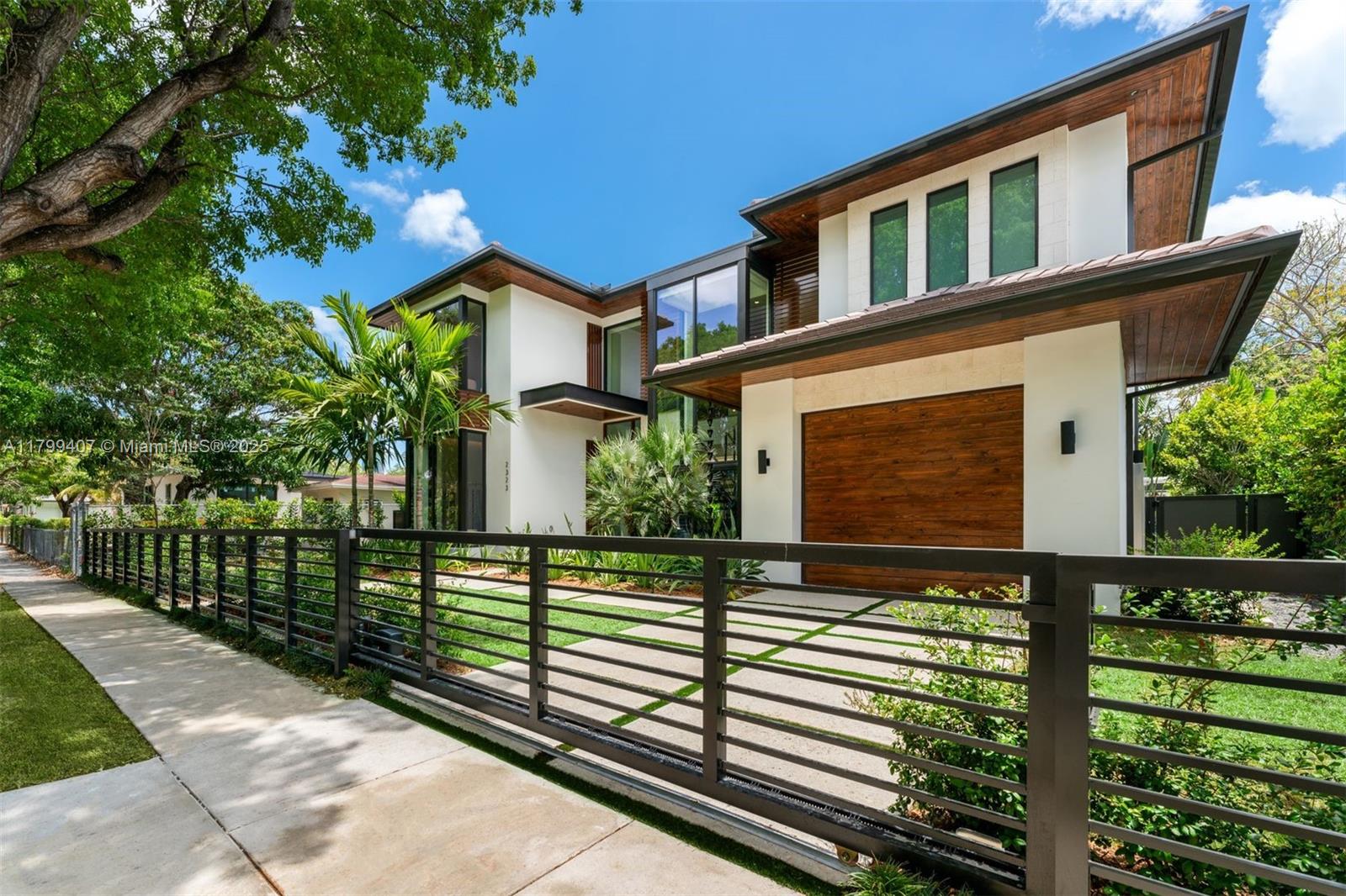 BRICKELL HAMMOCK UN 1 - Residential