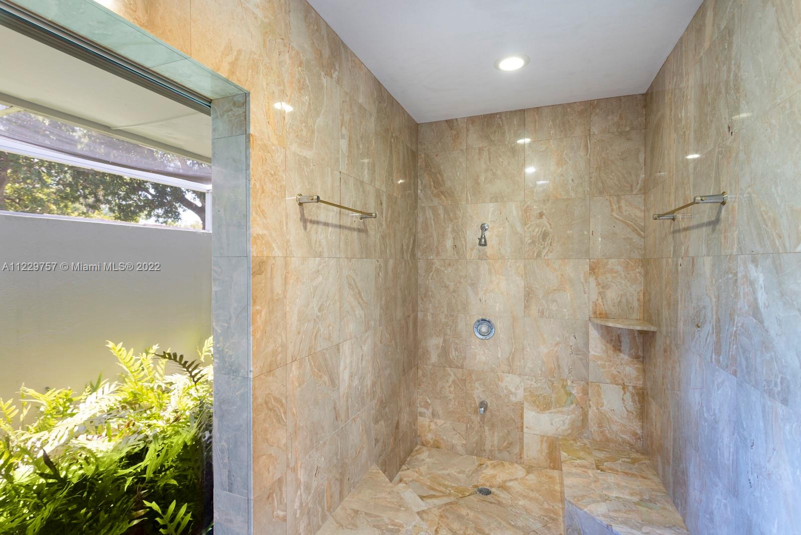 WARWICK GROVE ESTATES - Residential