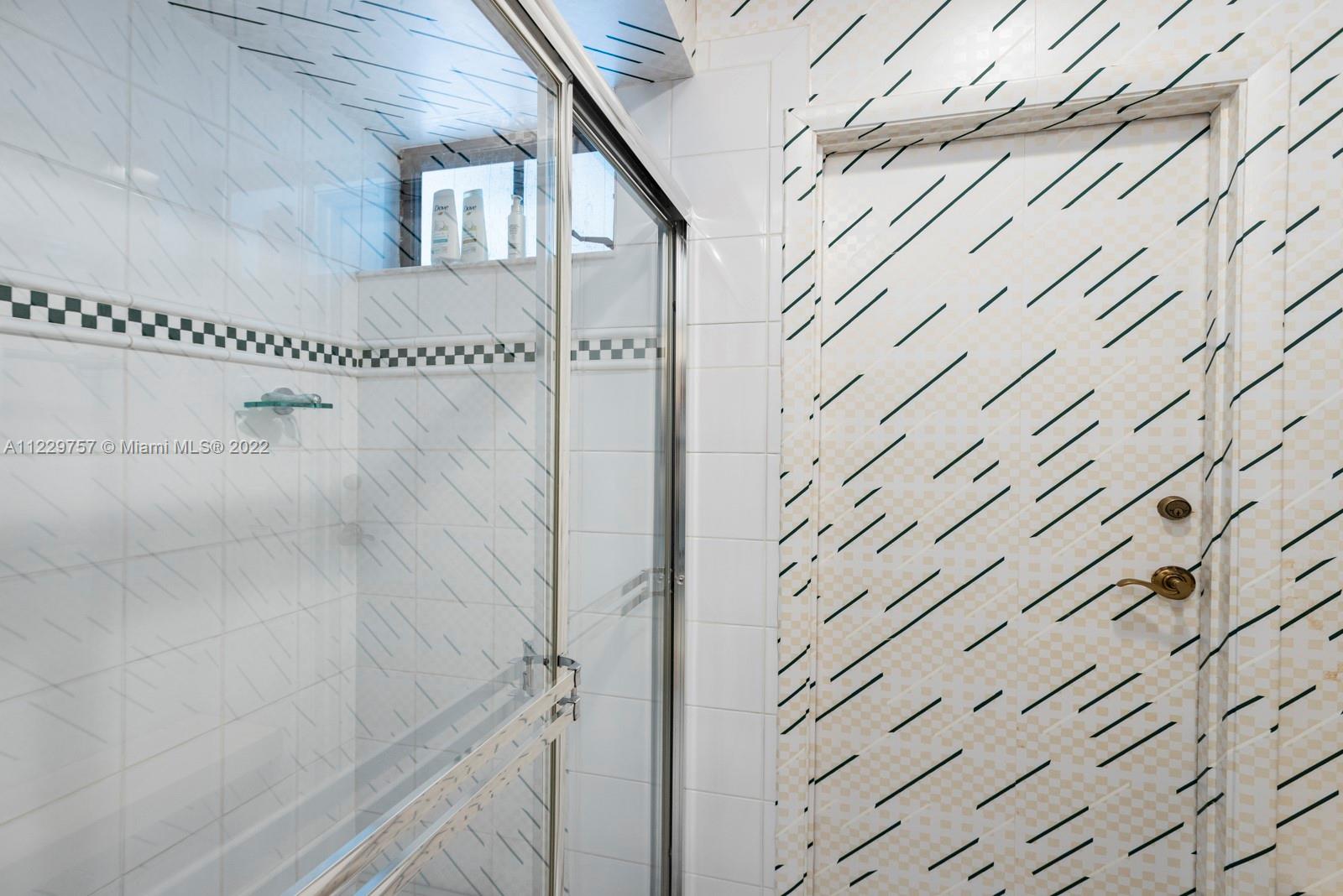 WARWICK GROVE ESTATES - Residential