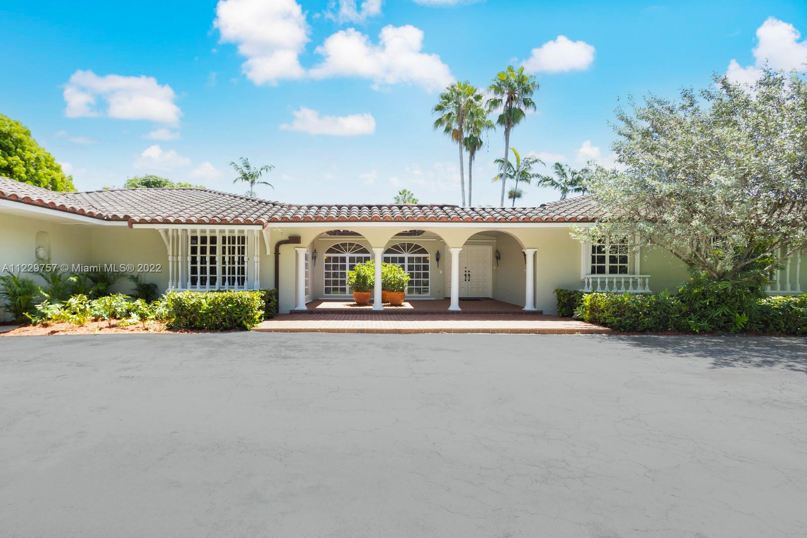 WARWICK GROVE ESTATES - Residential