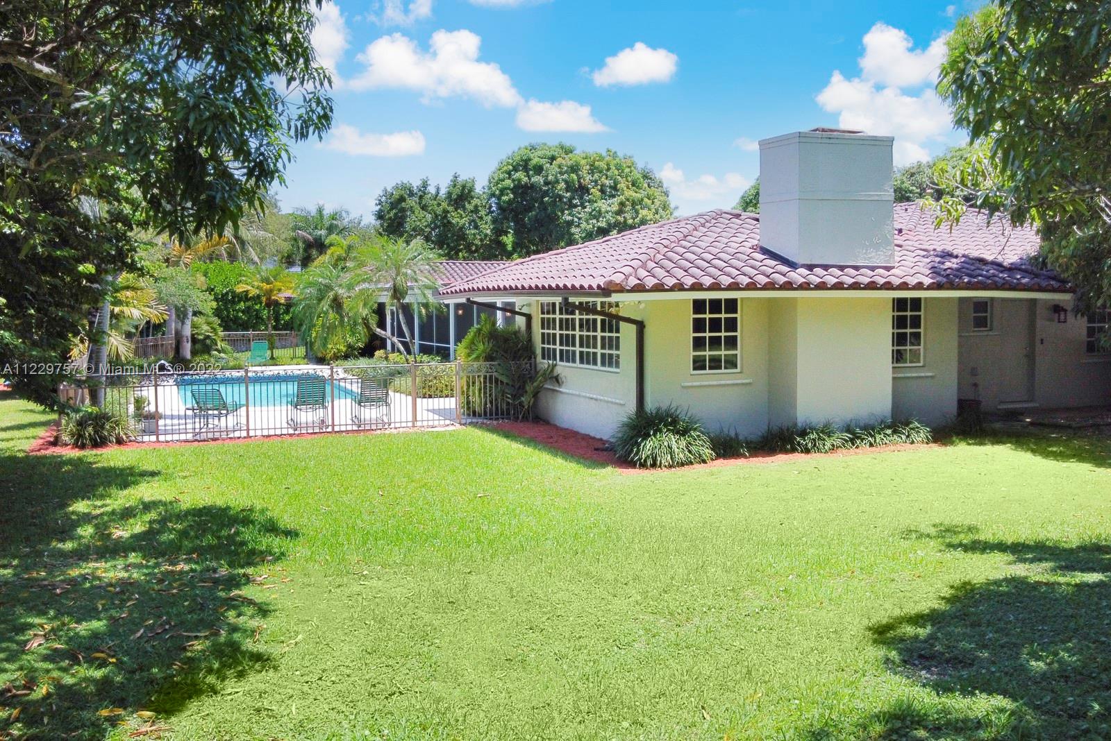 WARWICK GROVE ESTATES - Residential