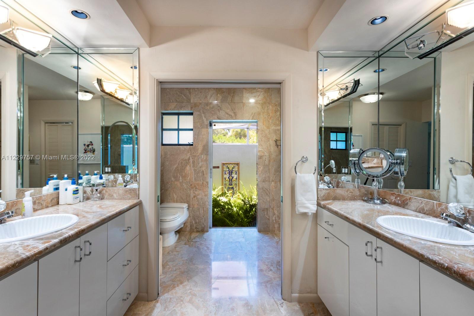 WARWICK GROVE ESTATES - Residential