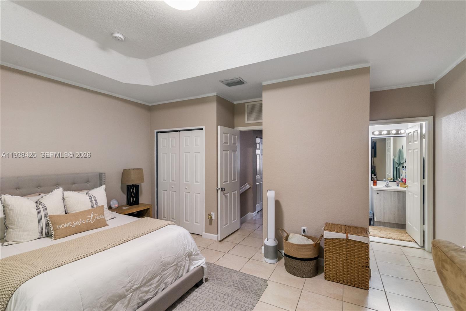 VILLAS AT CARMEL CONDO NO - Residential