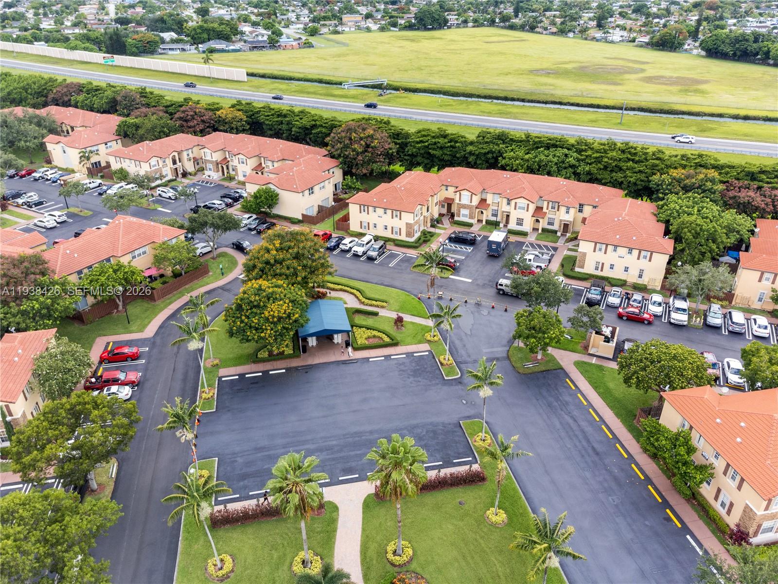 VILLAS AT CARMEL CONDO NO - Residential