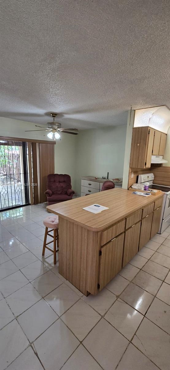 AILEEN-SUSAN - Residential