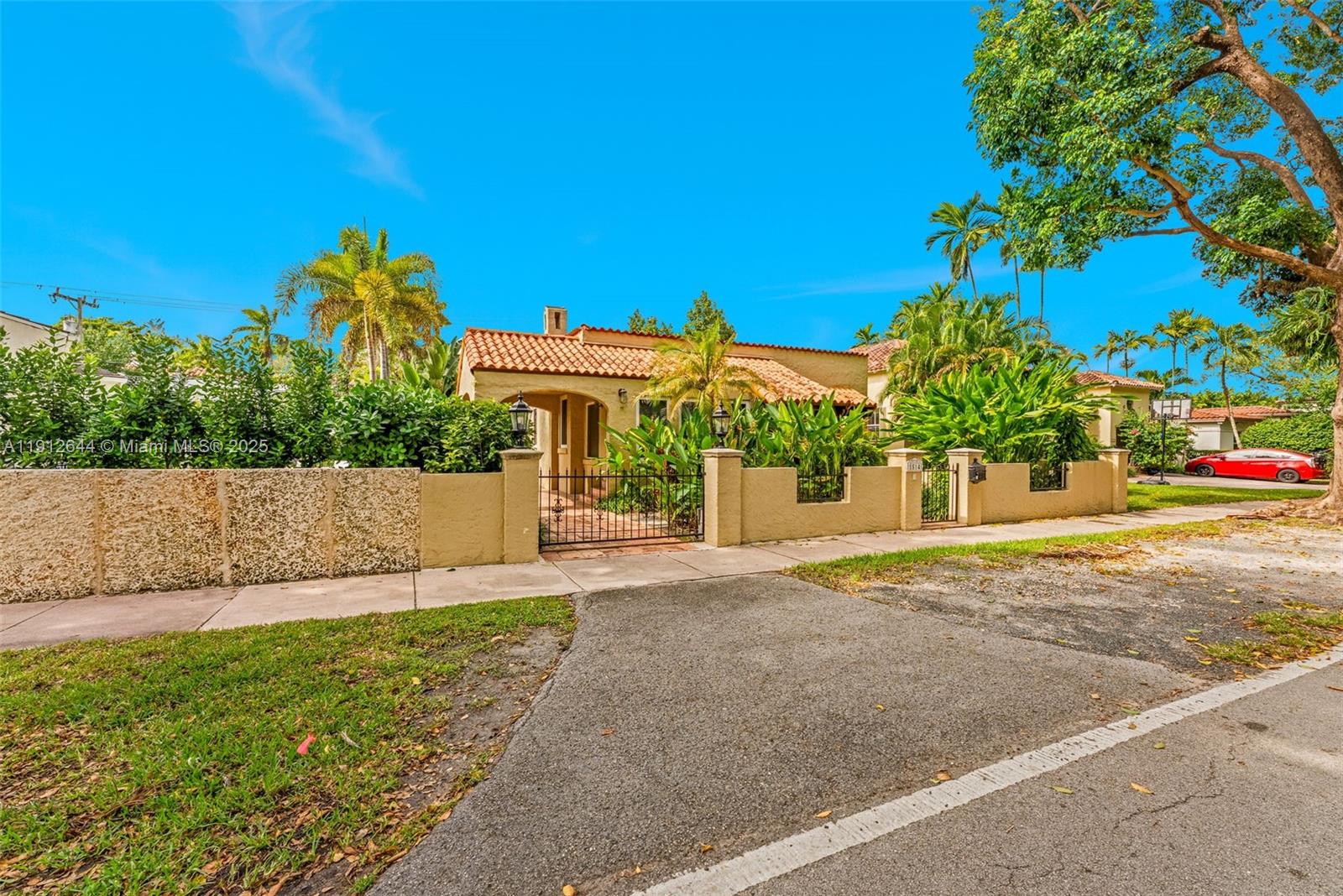 CORAL GABLES GRANADA SEC - Residential Lease