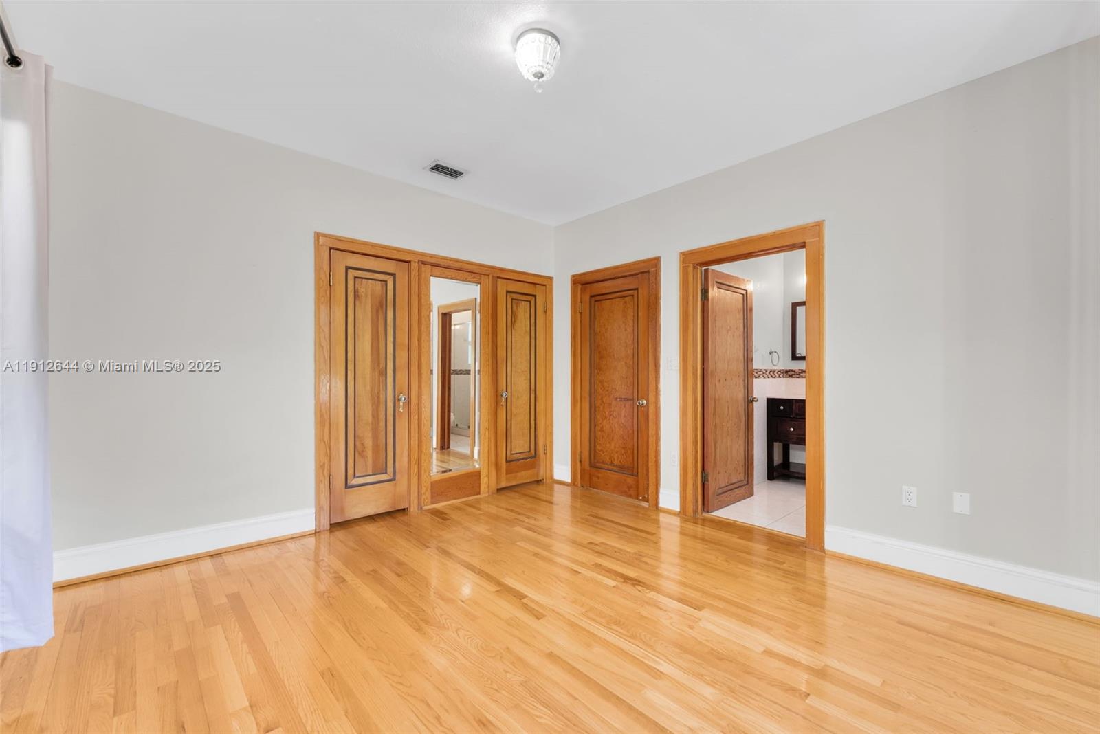 CORAL GABLES GRANADA SEC - Residential Lease